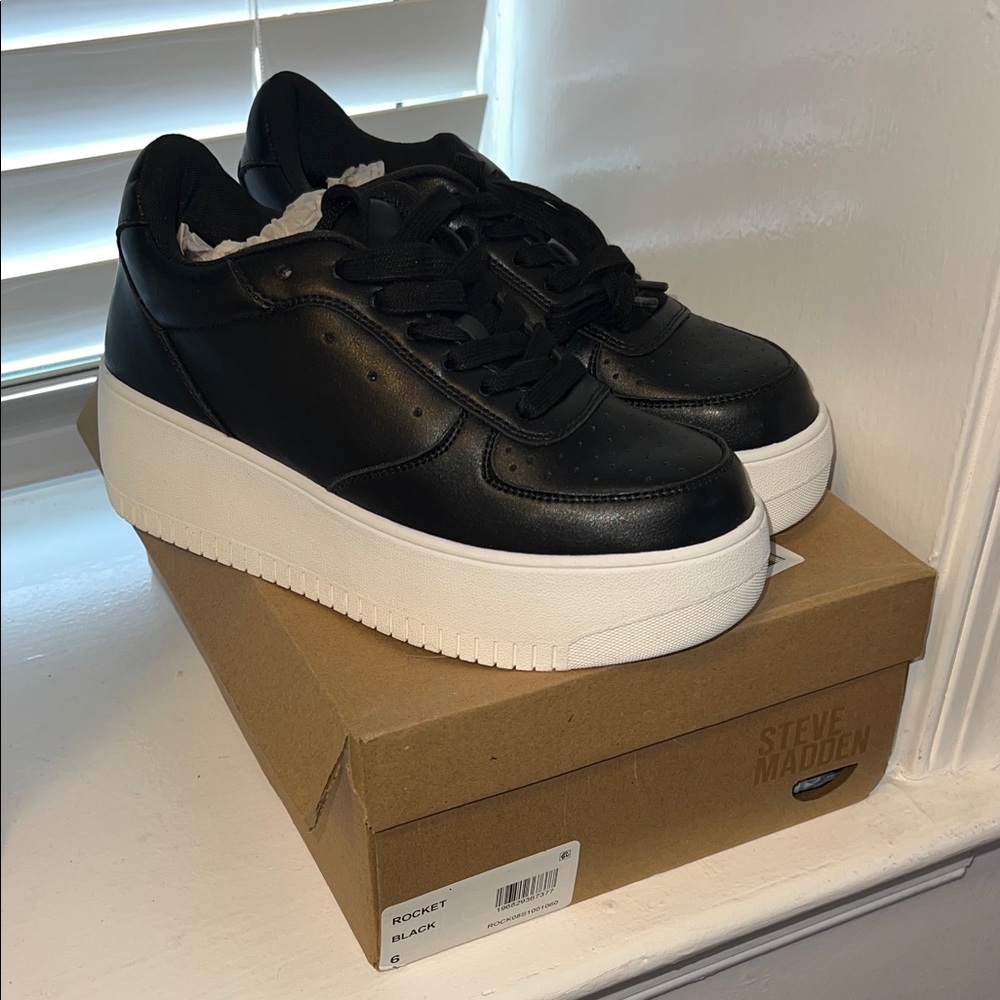 Steve Madden Women’s Black and White Platform Sneakers